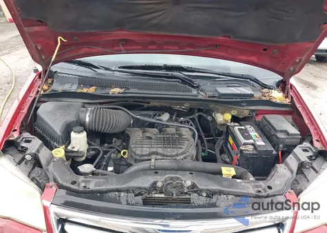 2013 Chrysler Town & Country Touring from USA, damaged, VIN 2C4RC1BG6DR630518